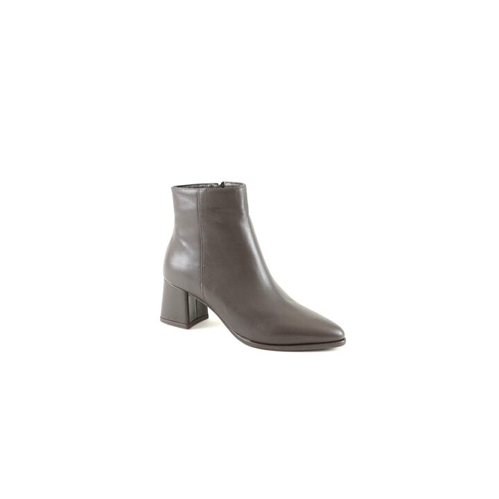 605 Stivaletto con tacco